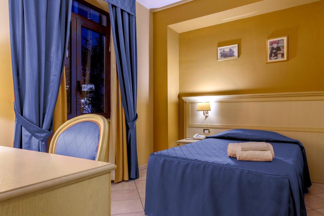 Hotel San Michele Milazzo Chambre photo