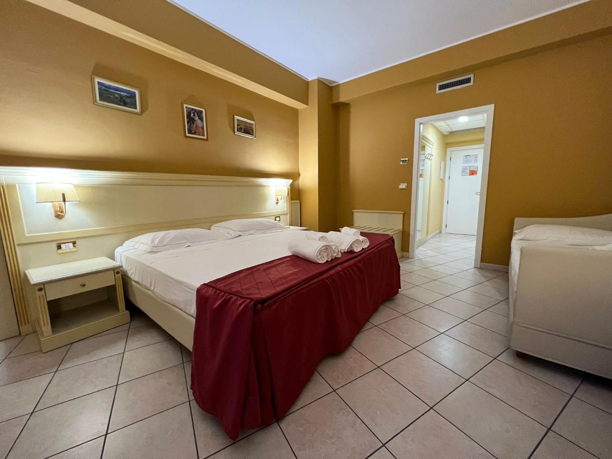 Hotel San Michele Milazzo Extérieur photo